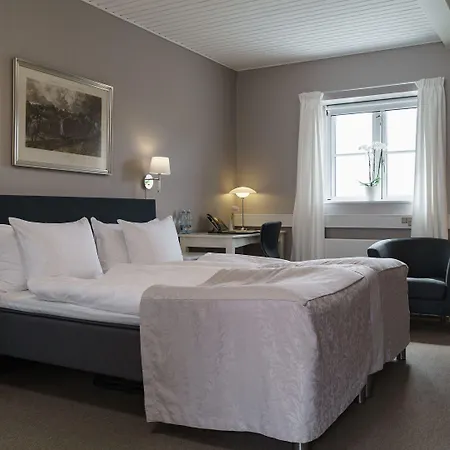 Bandholm Badehotel فندق 4*
